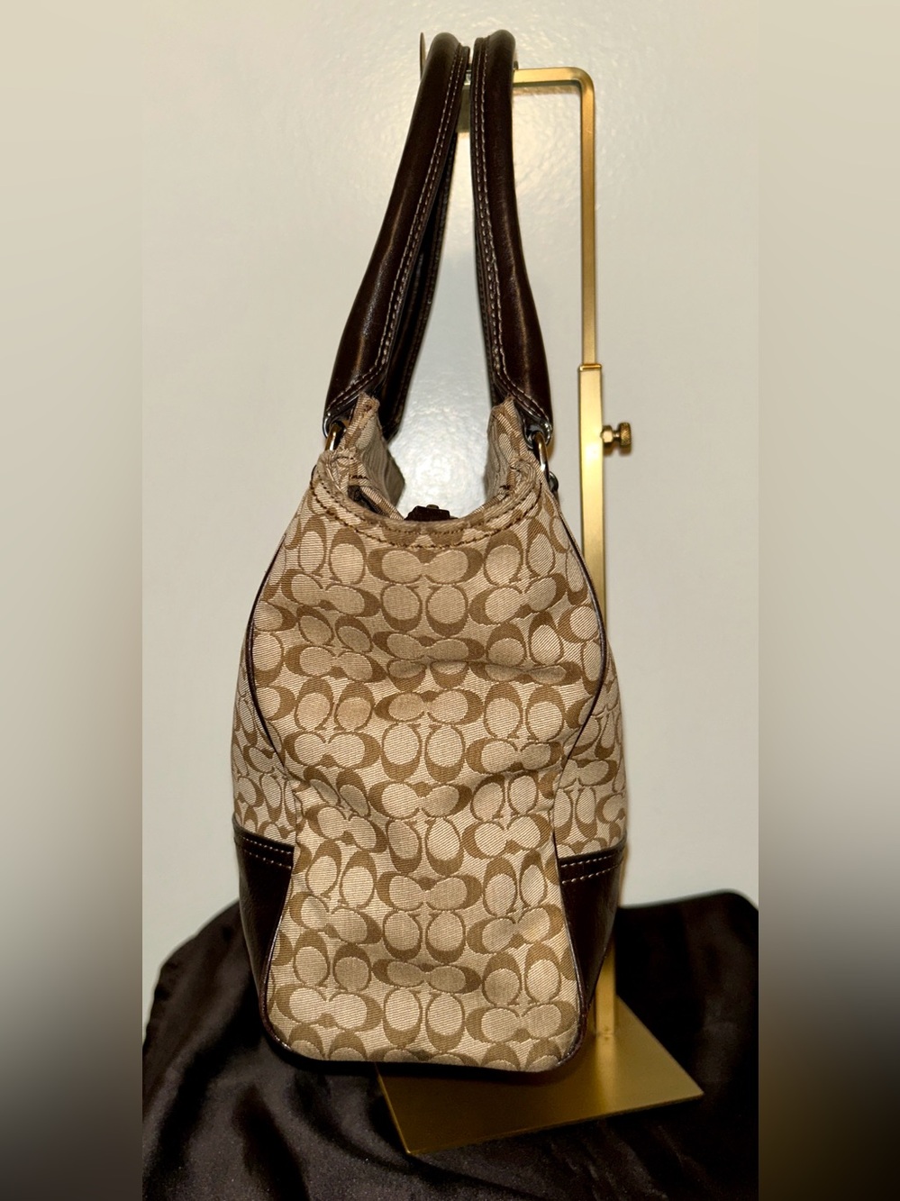 Coach Legacy Signature Stripe Candace Carryall, with COA - Picture 3 of 10